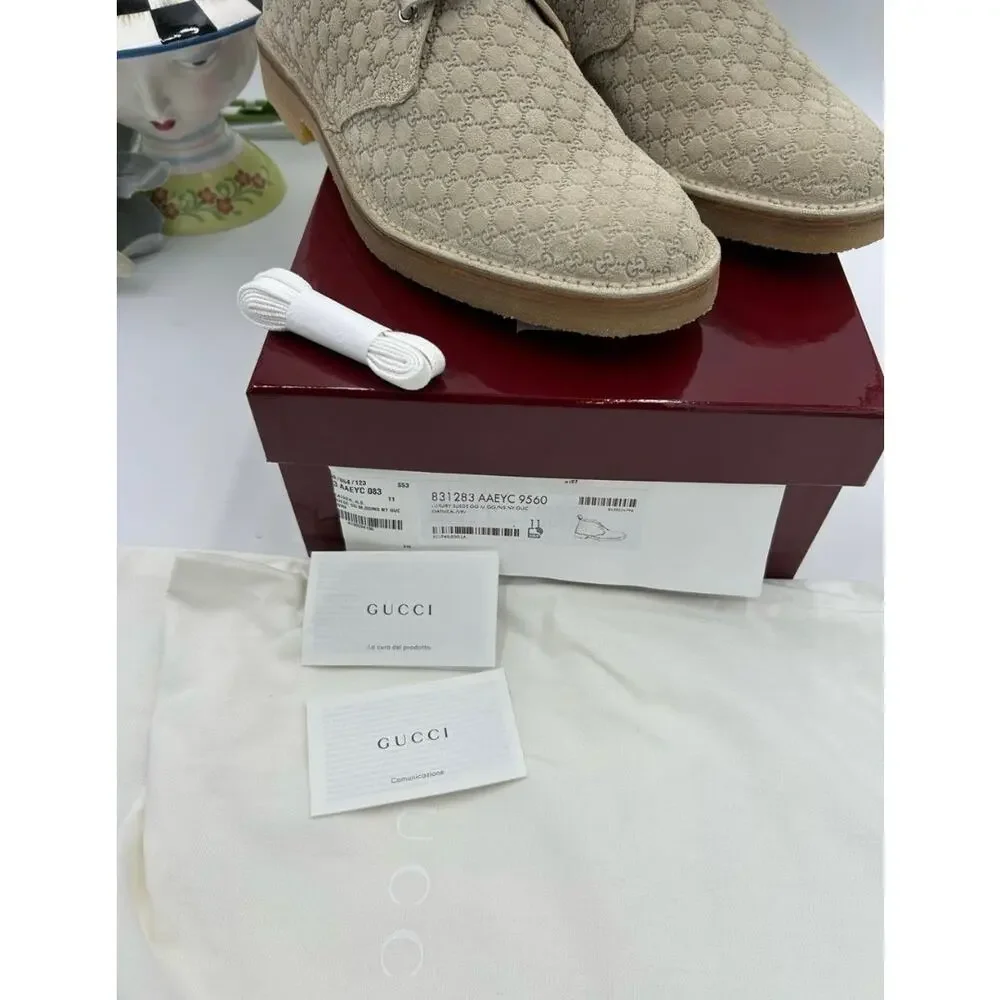 Men's Gucci suede GG embossed desert boots in oatmeal size 11 made in Italy